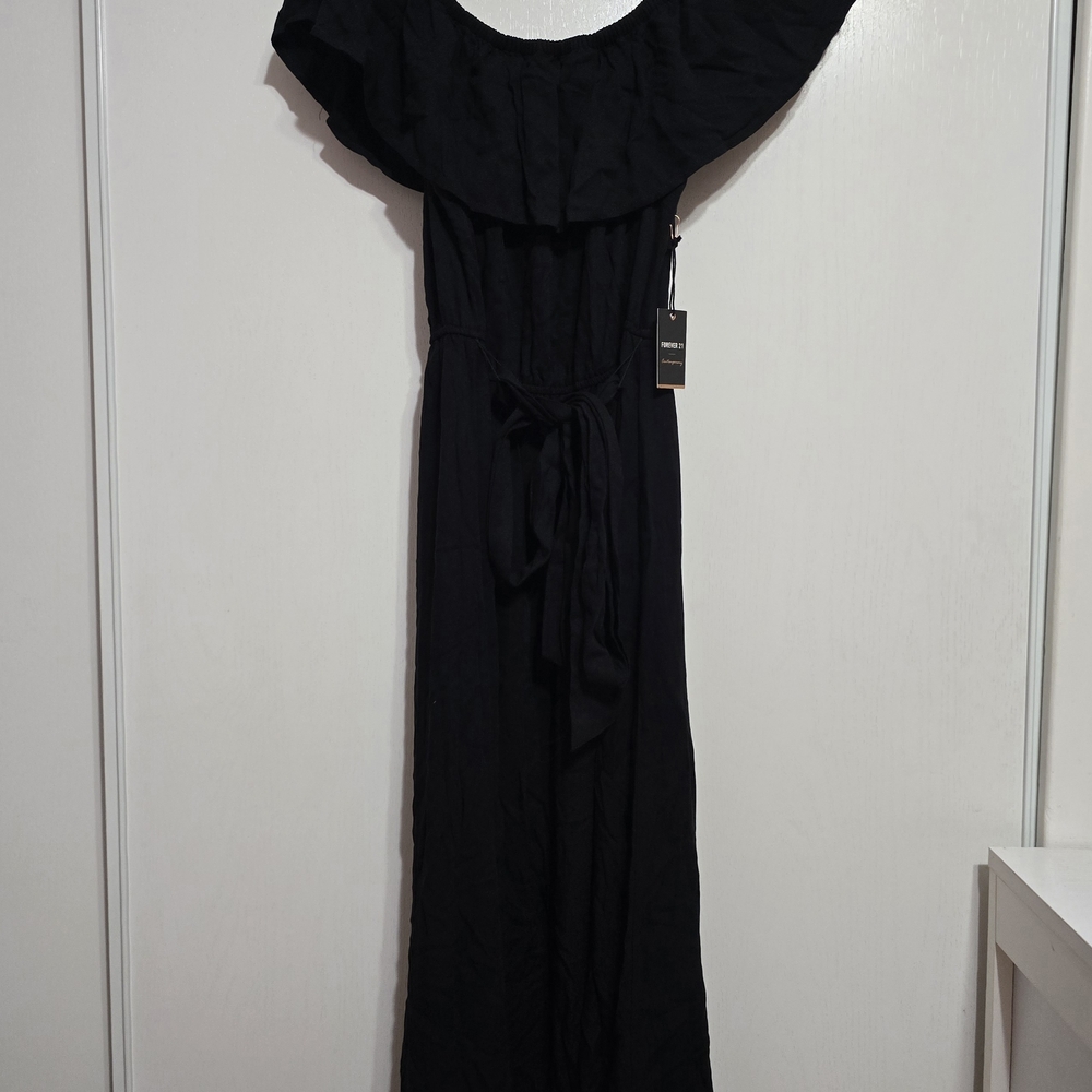 NWT Forever 21 Elegant Black Off-Shoulder Dress
